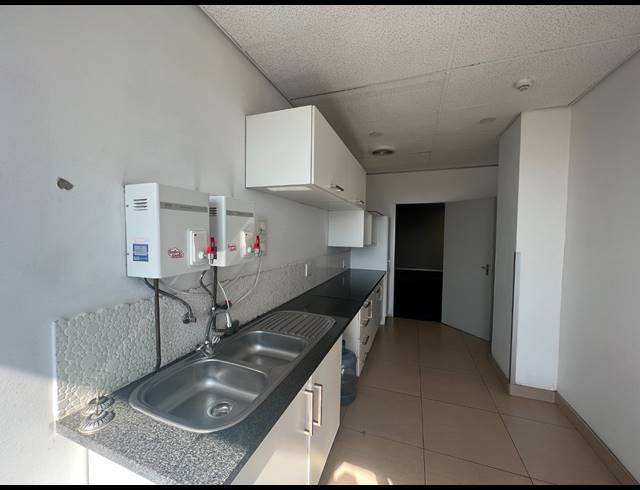 200M² OFFICE TO LET IN MELROSE ARCH